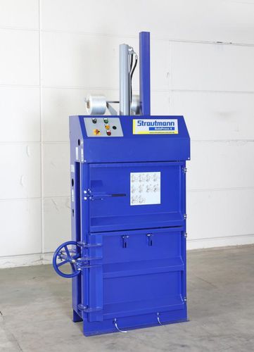 Prensa de balas para cartón - BalePress 4 - Strautmann Umwelttechnik - para papel / vertical / de carga frontal