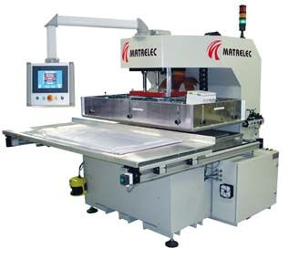 Prensa neumática - C 106 T1 - Matrelec - de soldadura de de alta frecuencia / para material plástico / compacta