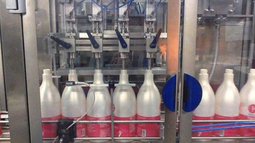 Llenadora taponadora de para producto líquidos - RT4U - PMR System Group - volumétrica / neumática / crema cosmética