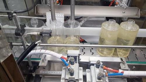 Llenadora taponadora etiquetadora automática - RTE2U - PMR System Group - para producto líquidos / para crema / para productos cosméticos