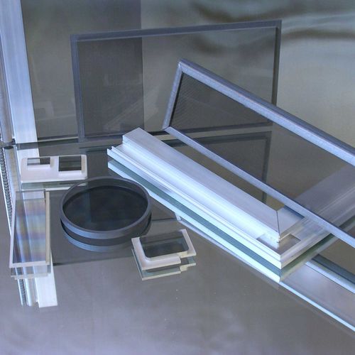 Vidrio de protección para blindaje EMI - GHIRINGHELLI MARIO - de vidrio laminado / de policarbonato / para resonancia magnética