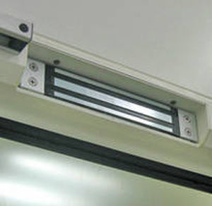 Sistema de control para sala blanca - ILKAZELL Isoliertechnik GmbH Zwickau - de puerta