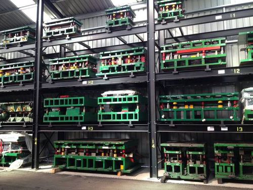 Sistema de estanterías para depósito de almacenamiento - Wickens - para herramientas de moldeo