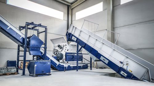 Destrozador primario - Micromat - Lindner Recyclingtech GmbH - de 1 eje / residuos sólidos a granel / para desechos de plásticos