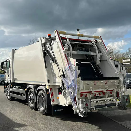 Camión de basura carga trasera - VARIOPRESS - FAUN Umwelttechnik GmbH & Co. KG - eléctrico / cero emisiones / con compactador
