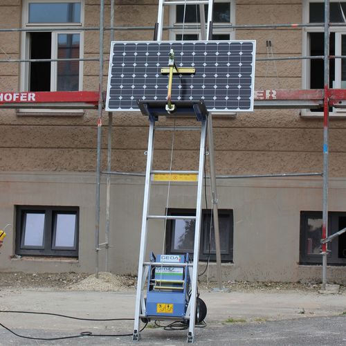 Montecarga mecánico - GEDA GmbH - motorizado / para panel solar / móvil