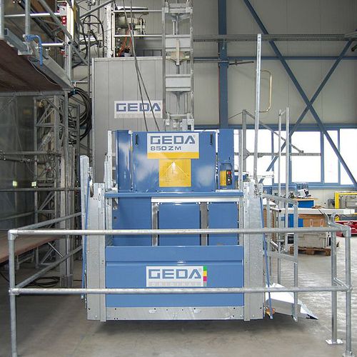 Montecarga de cremallera - 850 ZM P - GEDA GmbH - para material de construcción / de columna
