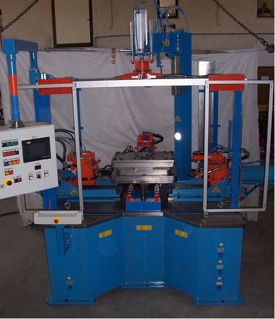 Máquina de cercado CNC - R4-P - PB Engineering - para chapas