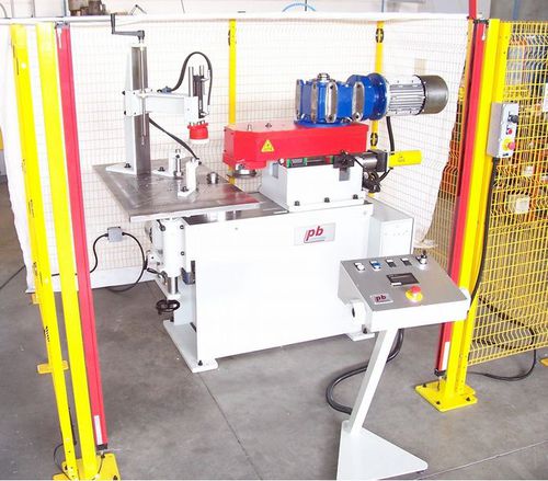 Máquina de colocación de tapacantos automática - RCM 8 - PB Engineering - para paneles