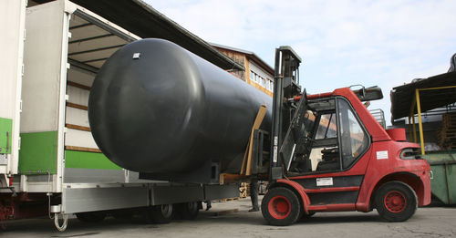 Recipiente a presión - OMEGA AIR d.o.o. Ljubljana - de almacenaje / de metal / horizontal