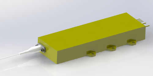 Diodo láser de onda continua - M915±10-260-F200/22-C2A - PhotonTec Berlin GmbH - de fibra / de infrarrojos / para la transformación de materiales