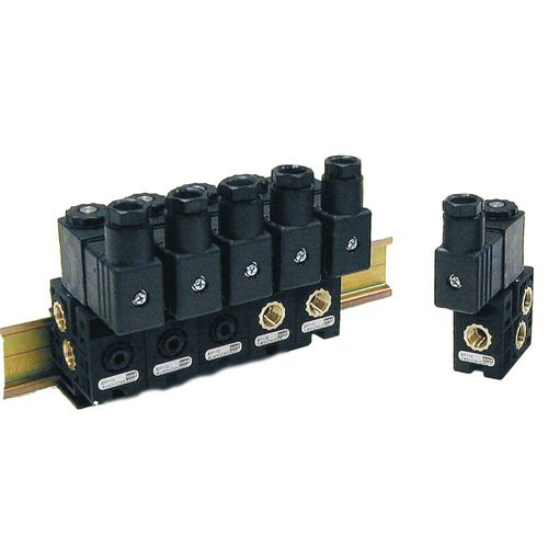 Distribuidor neumático de clapeta - 110 - Aircomp by Stampotecnica - accionado por solenoide / de 3/2 vías / de 2/2 vías
