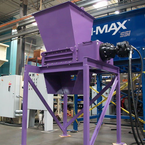 Destrozador primario - Dual-Shear® M55 series - SSI Shredding Systems, Inc. - de 2 ejes / con papel separador / de metal