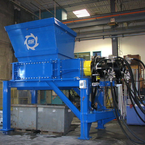 Destrozador primario - Dual-Shear® M160 series - SSI Shredding Systems, Inc. - de 2 ejes / para madera / de desechos