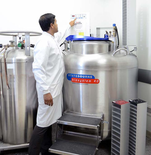 Frigorífico de laboratorio - Biosystem Archive 40 - Statebourne Cryogenics Ltd. - criogénico / móvil / estándar