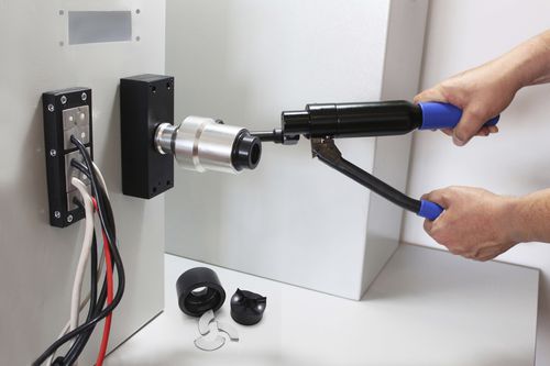 Herramienta de punzonado hidráulica - icotek GmbH & Co. KG - manual / de tubos