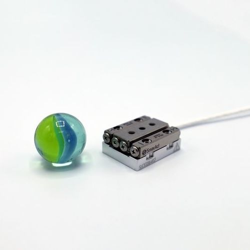 Miniplatina de nanoposicionamiento lineal - SLC-1720 - SmarAct GmbH - piezoeléctrica / 1 eje / en lazo cerrado