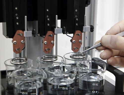 Máquina de grabado de PCB automática - SmarAct GmbH