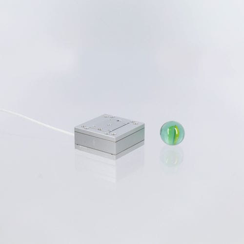 Platina de nanoposicionamiento Z - PLF3232-z.60 - SmarAct GmbH - piezoeléctrica / compacta / aluminio