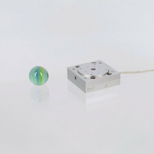 Platina de posicionamiento rotativa - SR-3211 - SmarAct GmbH - piezoeléctrica / de alta precisión / aluminio