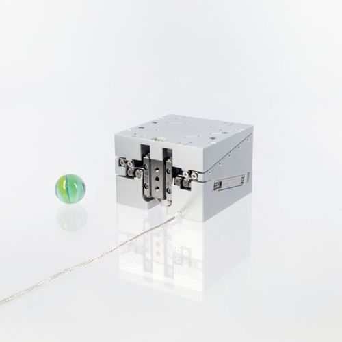 Platina de posicionamiento de alta carga - CHS-5237 - SmarAct GmbH - vertical / piezoeléctrica / en lazo cerrado