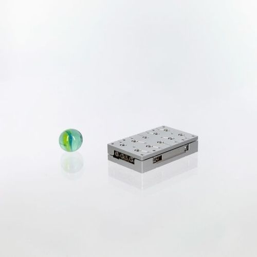 Platina de posicionamiento lineal - CLS-3252 - SmarAct GmbH - piezoeléctrica / en lazo cerrado / compatible de vacío