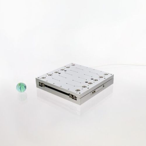 Platina de posicionamiento lineal - CLS-9292 - SmarAct GmbH - piezoeléctrica / aluminio / compatible de vacío