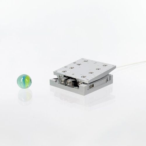 Platina de posicionamiento goniométrica - CGO-60.5 - SmarAct GmbH - piezoeléctrica / multieje / de rodillos cruzados