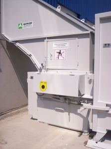 Compactador de basura estacionario - AVERMANN Maschinenfabrik GmbH & Co. KG - de tornillo