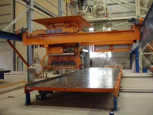 Palé de metal - AVERMANN Maschinenfabrik GmbH & Co. KG - Euro / para bloques de hormigón