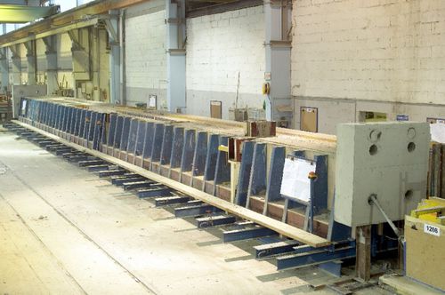 Encofrado para pilares - AVERMANN Maschinenfabrik GmbH & Co. KG