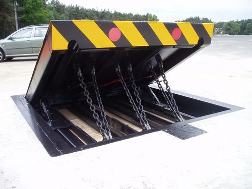 Bolardo retráctil hidráulico - PAS68 | RB880CR - Avon Barrier - road-blocker