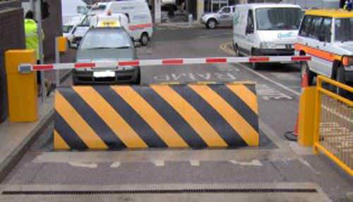 Bolardo retráctil hidráulico - 700 mm | RB700 - Avon Barrier - road-blocker