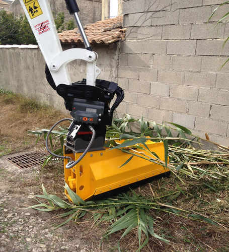 Cabezal de cortarramas para excavadora - LA  - KINSHOFER