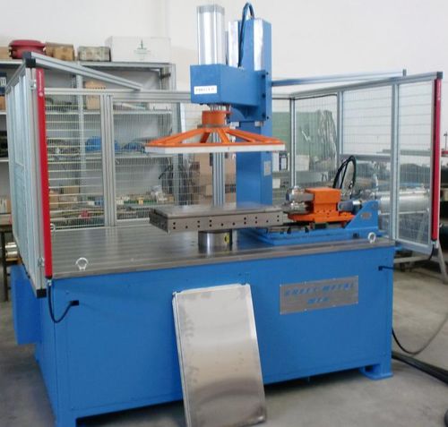 Máquina de cercado automática - SMM-1000 - Sheet Metal Men s.r.l. - motorizada / hidráulica / para chapas