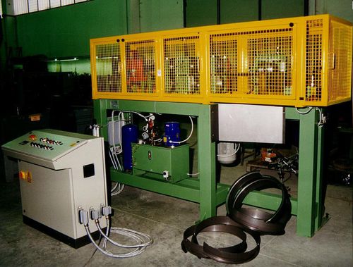 Línea de perfilado para anillos de acero - Sheet Metal Men s.r.l. - punzonado / de plegado