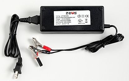 Cargador de baterías de mesa - 12 V, 5 Ah | PCCG-SLA12V5000    - ZEUS Battery Products - ácido-plomo / automático