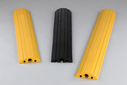 Protector para cable para el paso de vehículos - 2001 series - Dancop International GmbH - de PVC