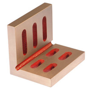 Soporte en escuadra de hierro - SA series - Suburban Tool, Inc - con ranuras en T