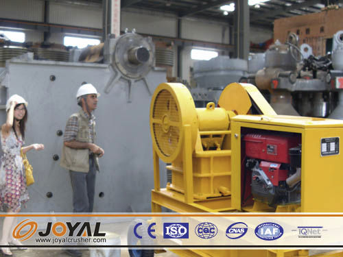 Machacadora de mandíbula - PEC1525 - Shanghai Joyal Machinery Co., Ltd. - estacionaria / con motor diésel