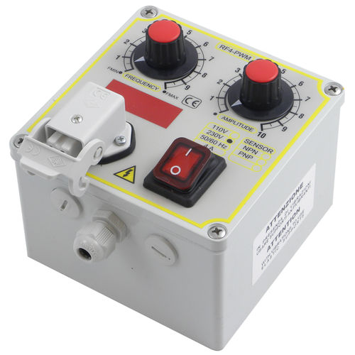 Indicador y controlador de frecuencia - RF4PWM - MP Elettronica Srl - de tensión / de temperatura / de corriente