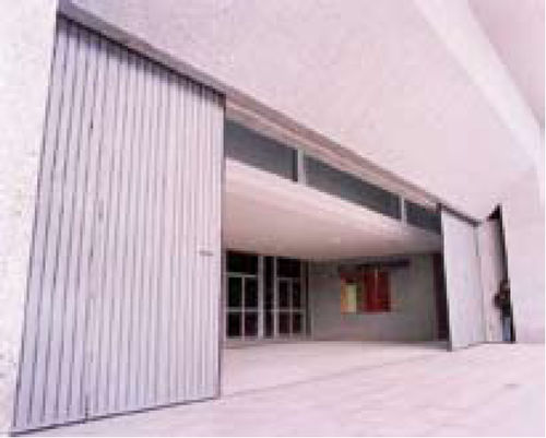 Puerta seccional - CL/CP series - ALFATECO MADRID S.A. - corredera / plegable / de metal