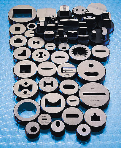 Matriz de punzonado - Kingsland Engineering