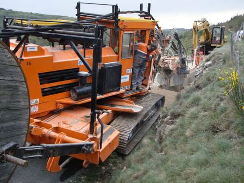 Zanjadora de ruedas - 0.5 - 1.4 m | SMC 200 RD - MARAIS SA - de orugas