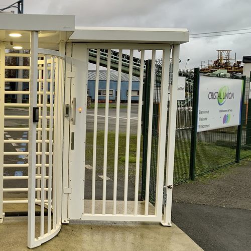 Puerta abatible - PB-AF - Ollagnier SCA - peatonal / de acero inoxidable / de acero