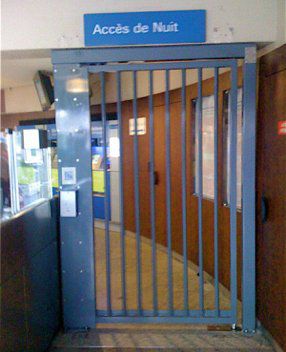 Puerta peatonal - PAN - Ollagnier SCA - de acero / para exteriores / para acceso nocturno