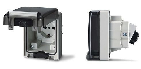 Tomacorriente de pared - DOMOPLUS series - SCAME PARRE S.p.A. - empotrable / IP66 / industrial