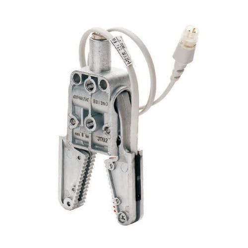 Pinza de prensión neumática - BB series - GIMATIC - angular / de 2 mandíbulas / para recogida de mazarotas