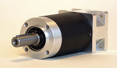 Reductor planetario - PLE 40 - MICROSTEP GmbH - coaxial / 10 - 20 Nm / 5 - 10 Nm