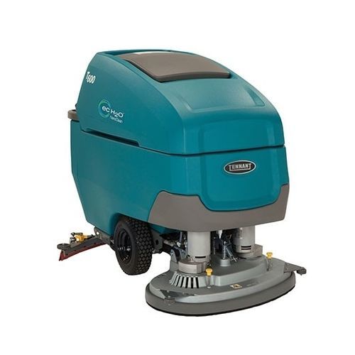 Fregadora con operador a pie - T600 - Tennant - alimentada por batería / industrial